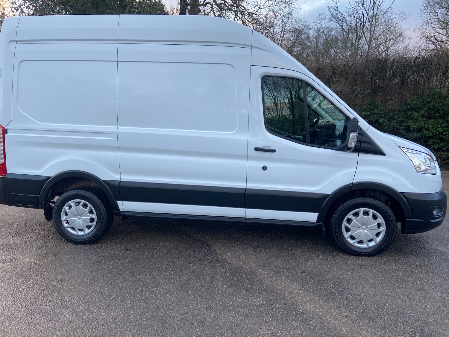 Used Ford Transit for sale - 77220880: Photo 2