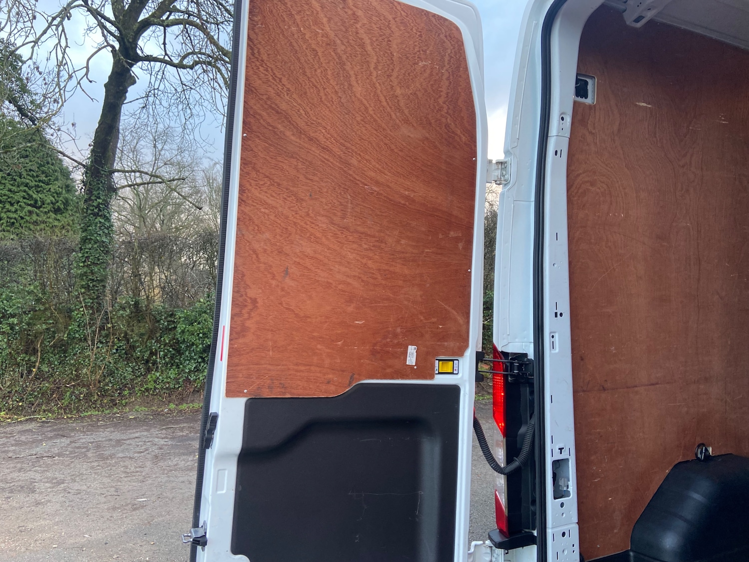 Used Ford Transit for sale - 77220880: Photo 26