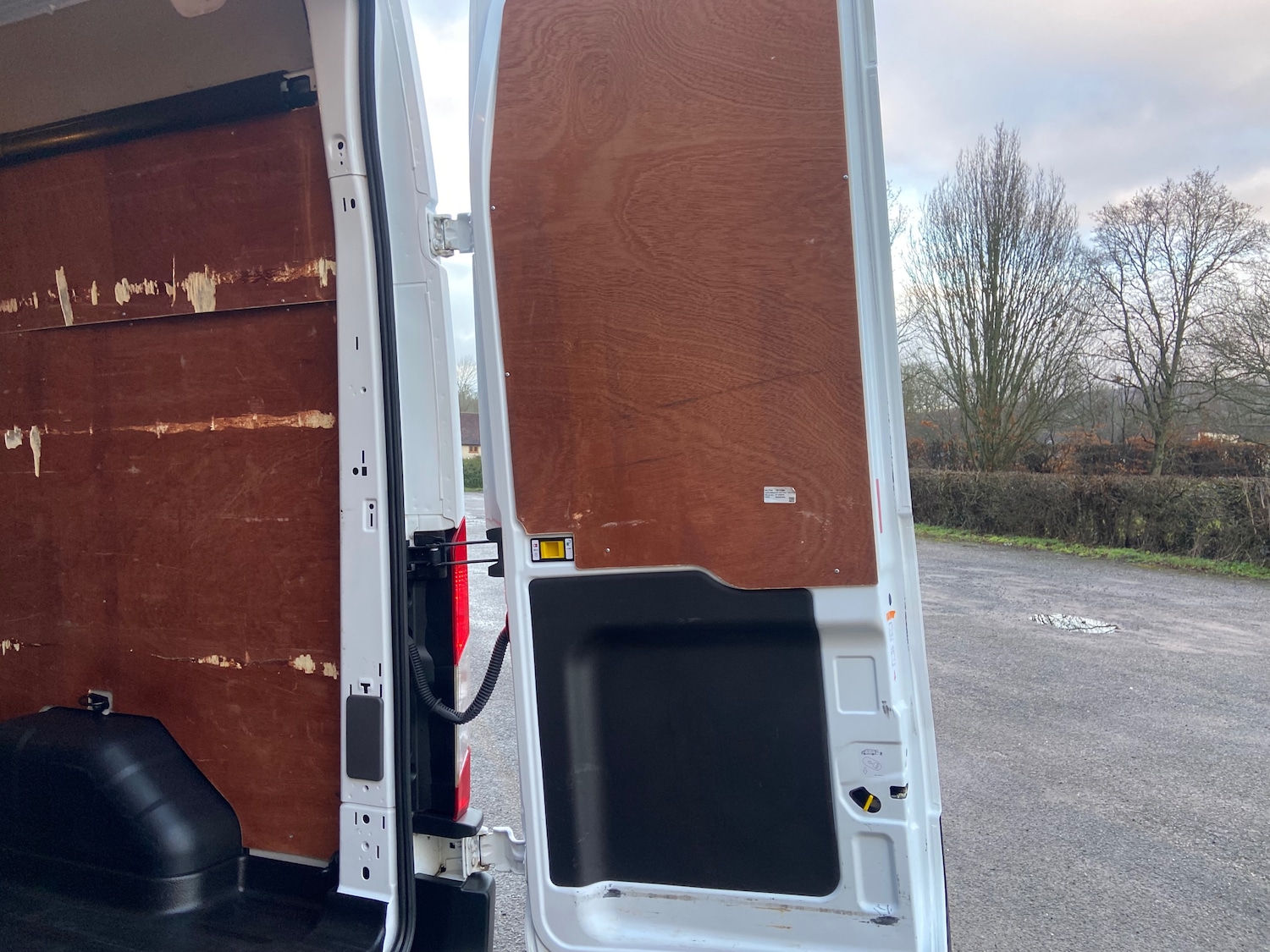 Used Ford Transit for sale - 77220880: Photo 33