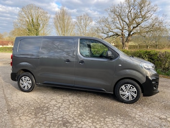 Peugeot Expert feature image