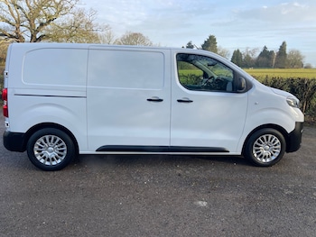 Used Toyota ProAce 2022 for sale - 77501895: Photo