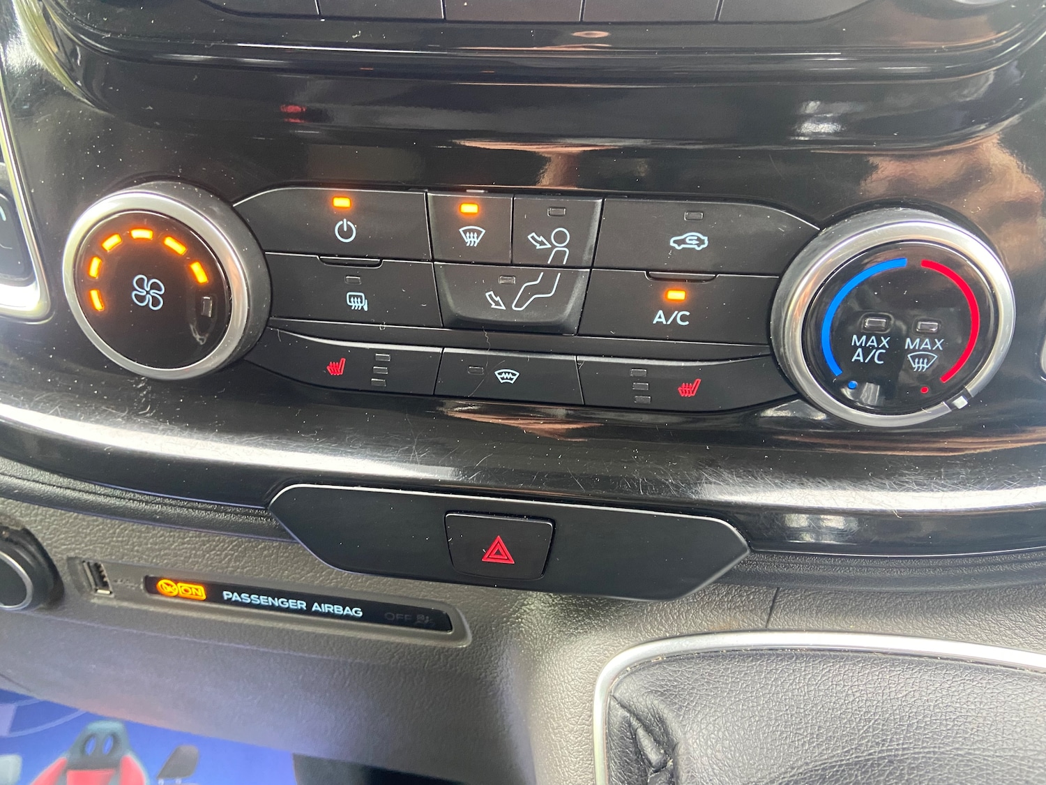 Used Ford Transit Custom 2020 for sale - 78197211: Photo 22