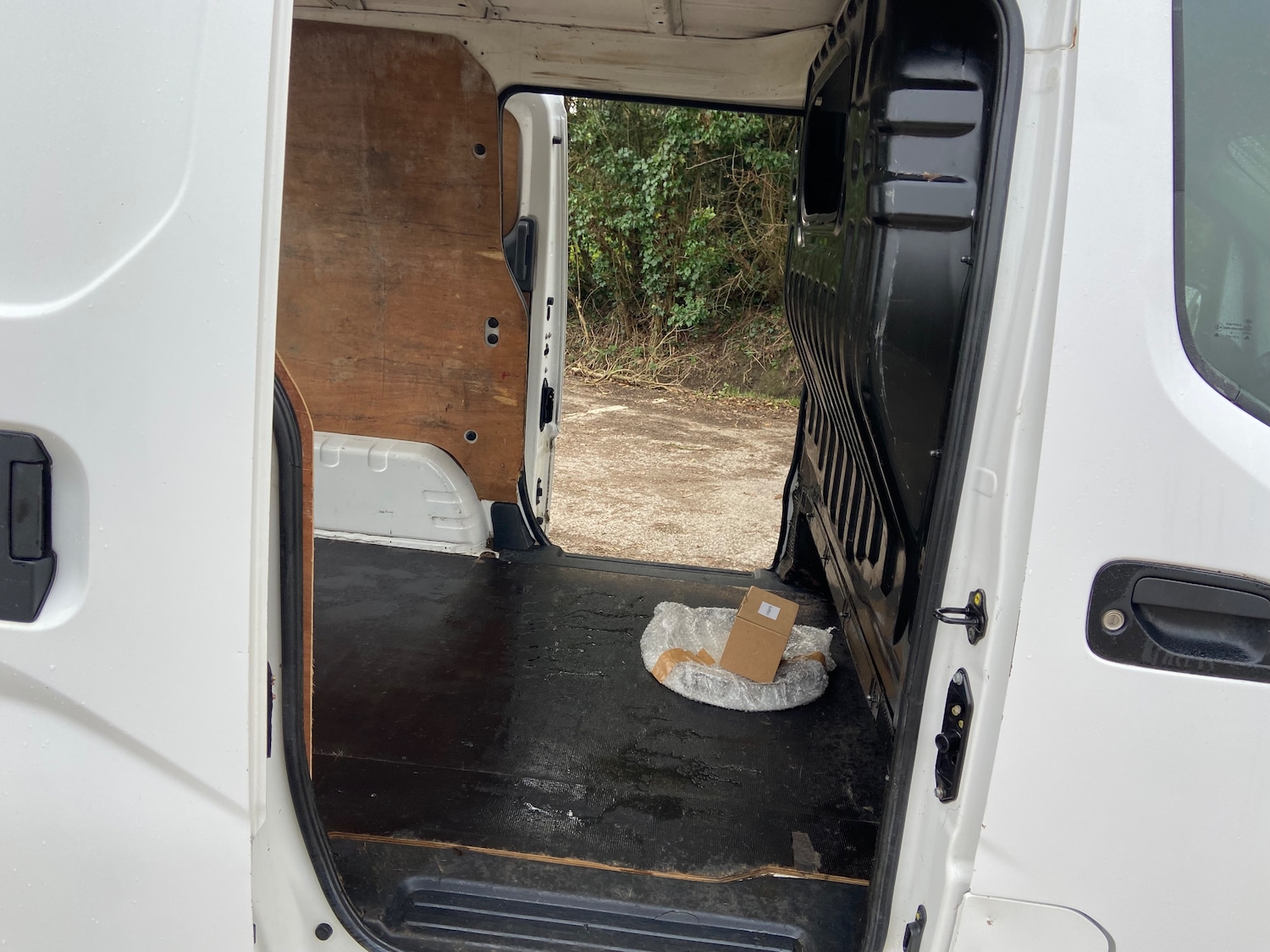 Used Nissan NV200 2015 for sale - 77061741: Photo 17