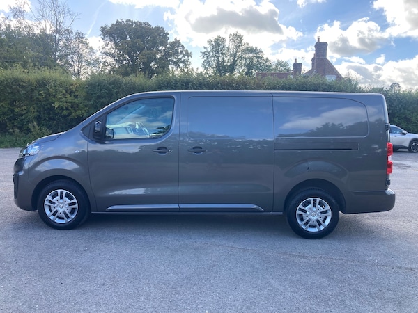 Used Vauxhall Vivaro 2022 for sale - 76065007: Photo 6