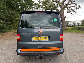 Used Volkswagen Transporter 2006 for sale - 78620596: Photo
