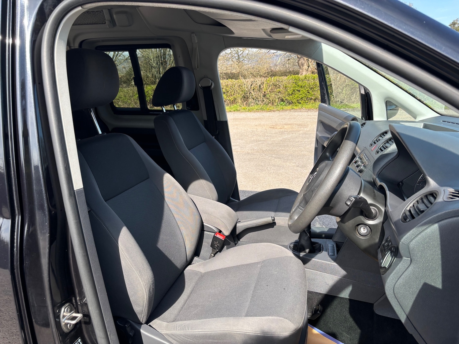 Used Volkswagen Caddy Maxi Life 2014 for sale - 77688217: Photo 19