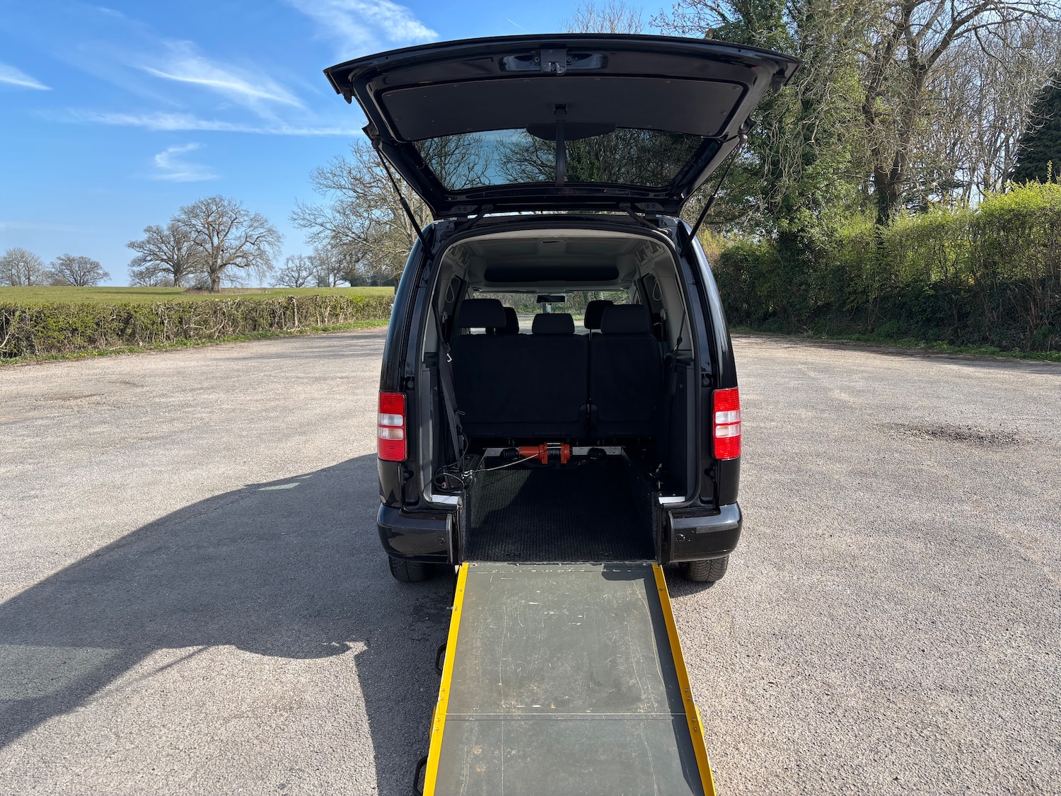 Used Volkswagen Caddy Maxi Life 2014 for sale - 77688217: Photo 4