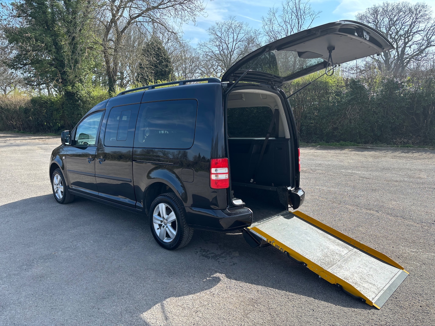 Used Volkswagen Caddy Maxi Life 2014 for sale - 77688217: Photo 8