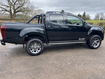 Used Isuzu D-Max 2017 for sale - 77501901: Photo
