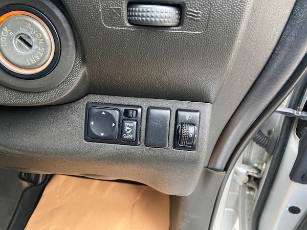 Used Nissan Navara 2013 for sale - 76299840: Photo 17