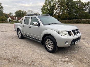 Nissan - Navara