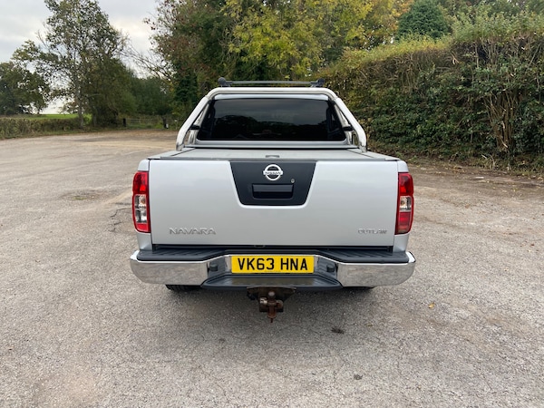 Used Nissan Navara 2013 for sale - 76299840: Photo 5