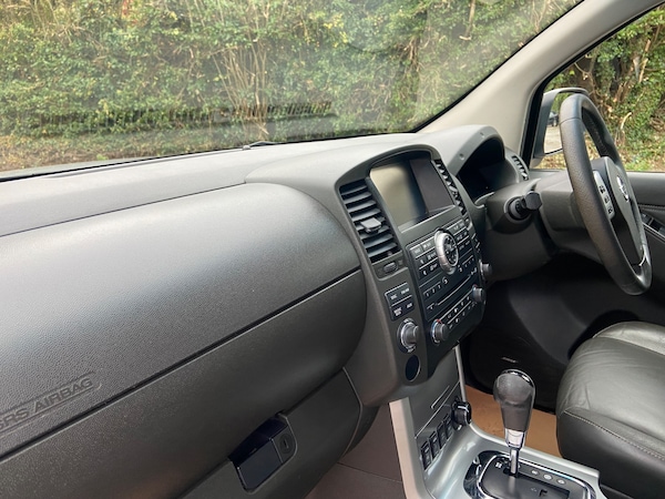 Used Nissan Navara 2013 for sale - 76299840: Photo 8