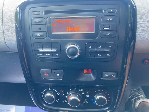 Used Dacia Duster 2015 for sale - 75304391: Photo 22