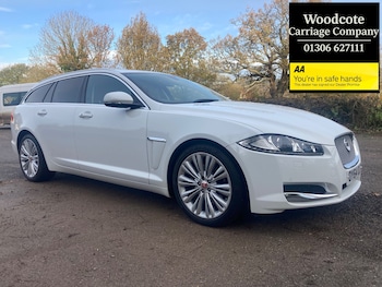 Used Jaguar XF 2014 for sale - 76554417: Photo