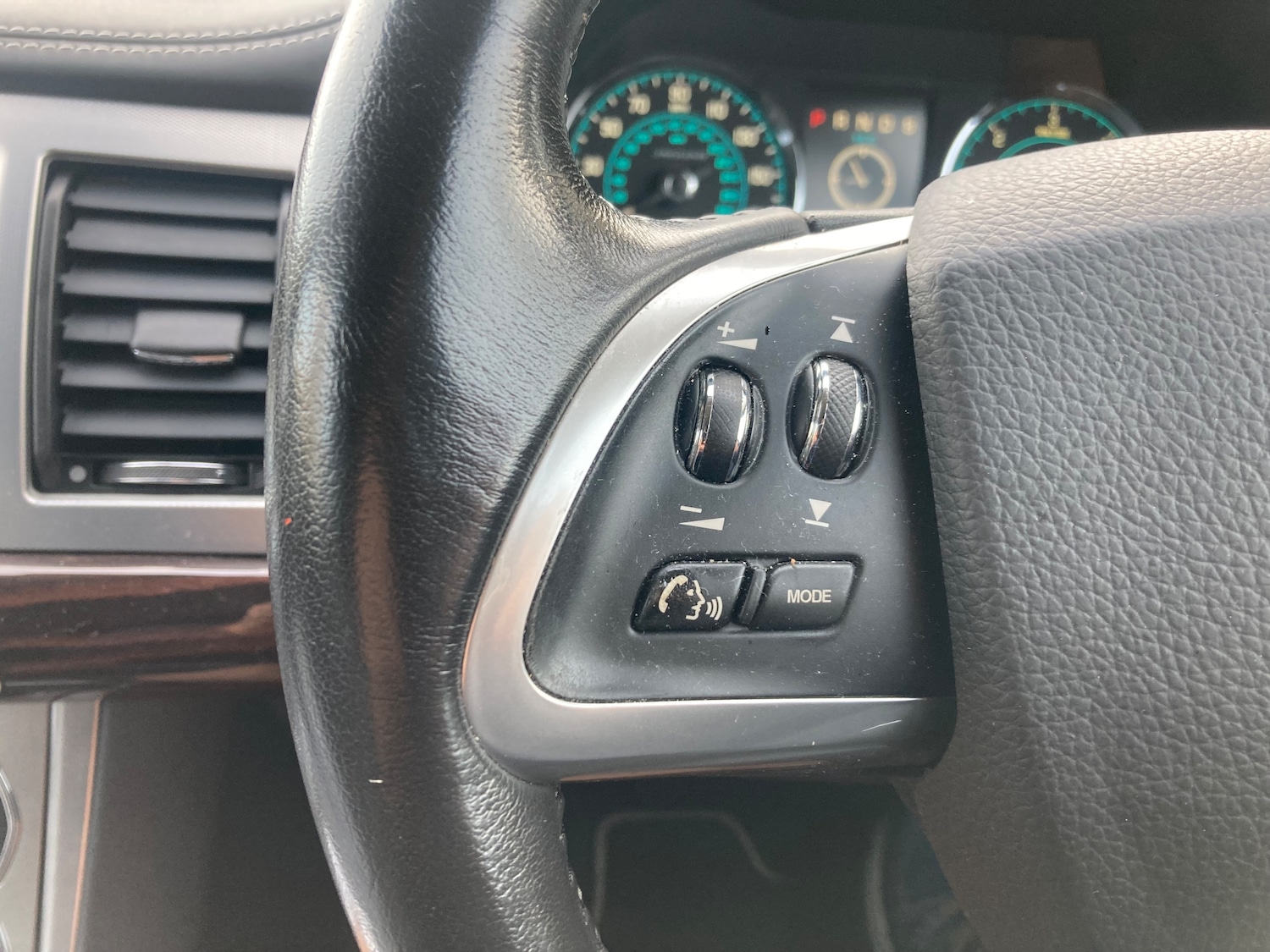 Used Jaguar XF 2014 for sale - 76554417: Photo 21