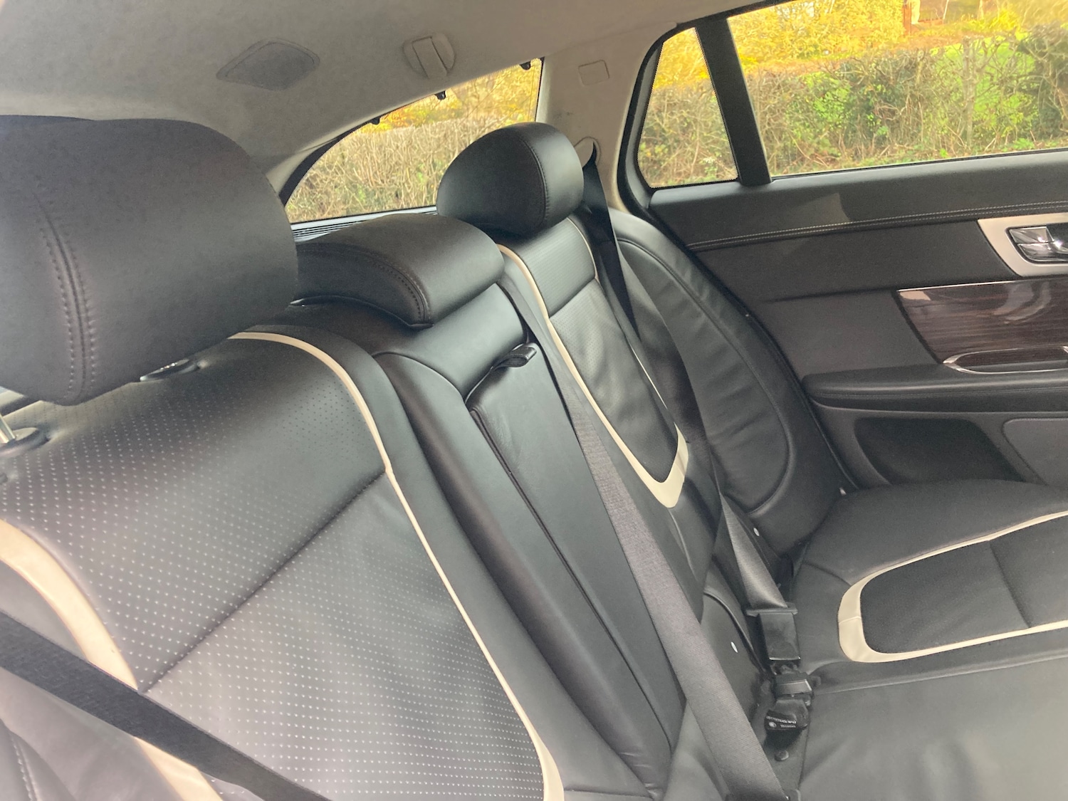 Used Jaguar XF 2014 for sale - 76554417: Photo 27