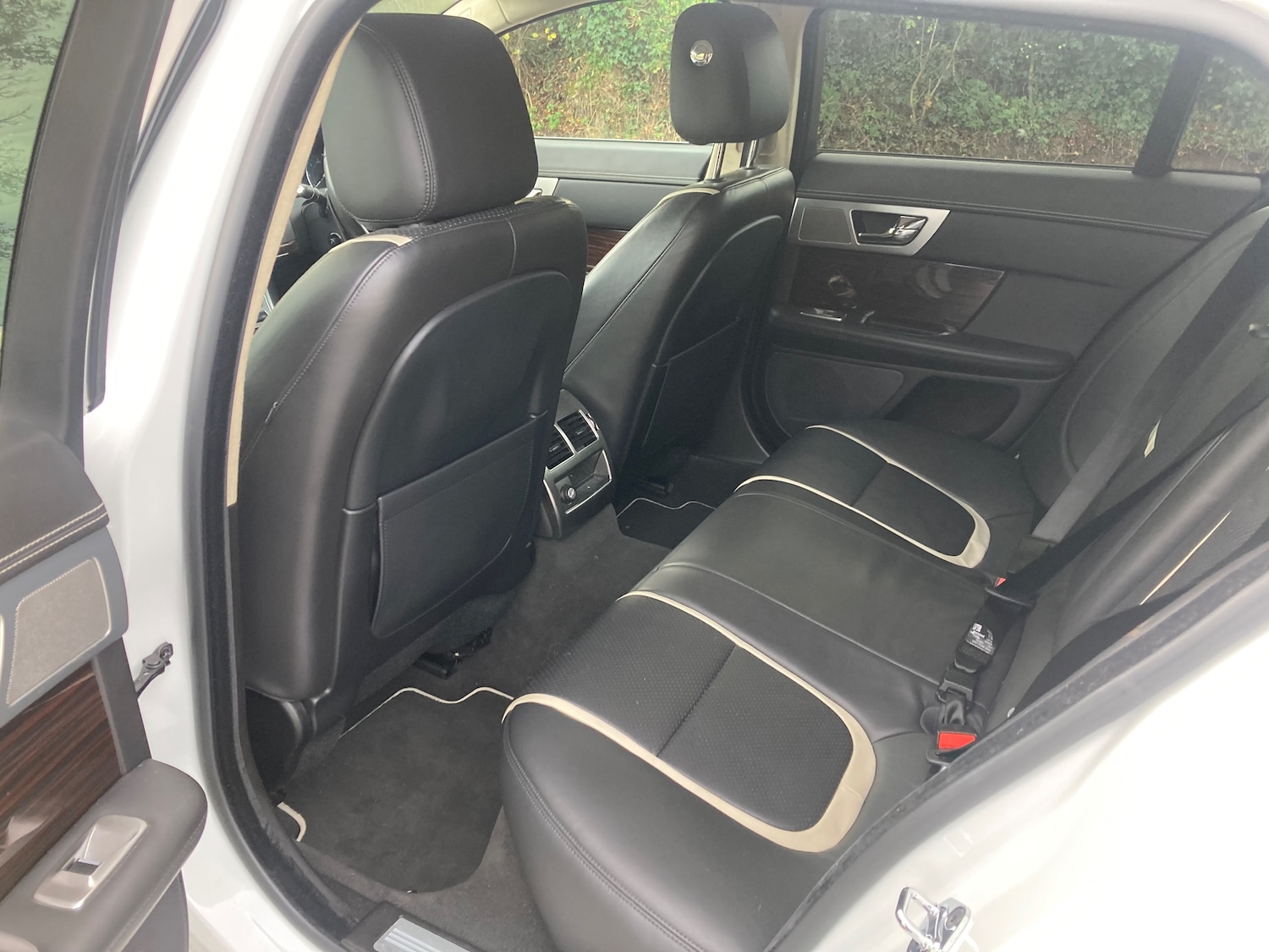 Used Jaguar XF 2014 for sale - 76554417: Photo 31