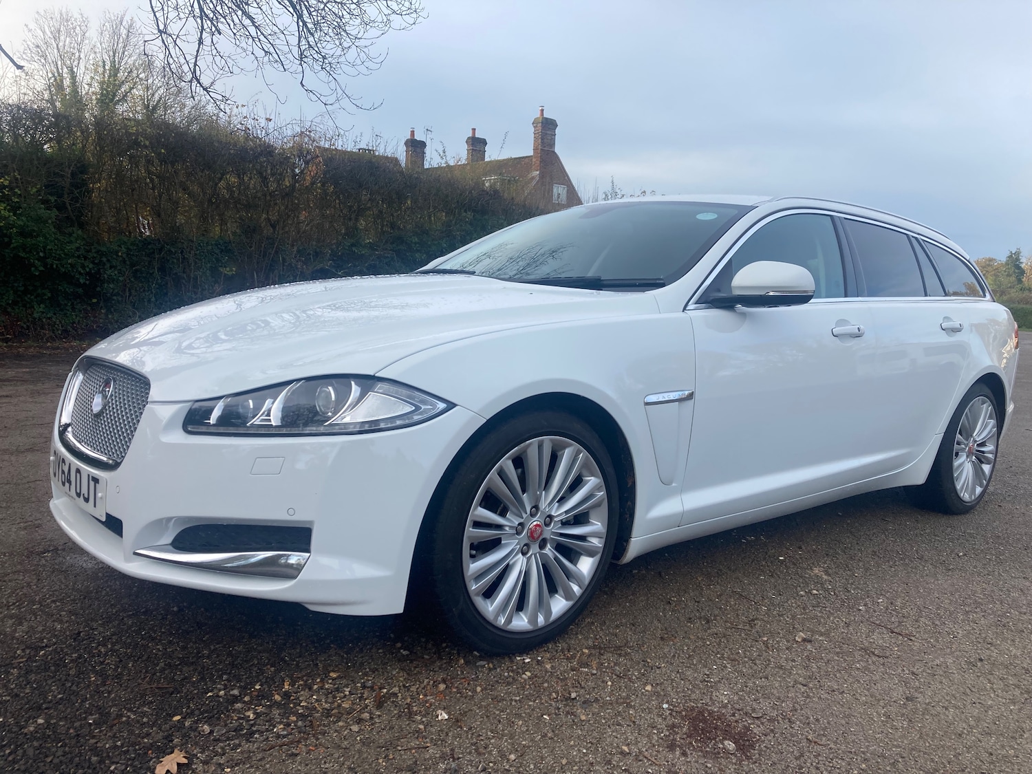 Used Jaguar XF 2014 for sale - 76554417: Photo 7
