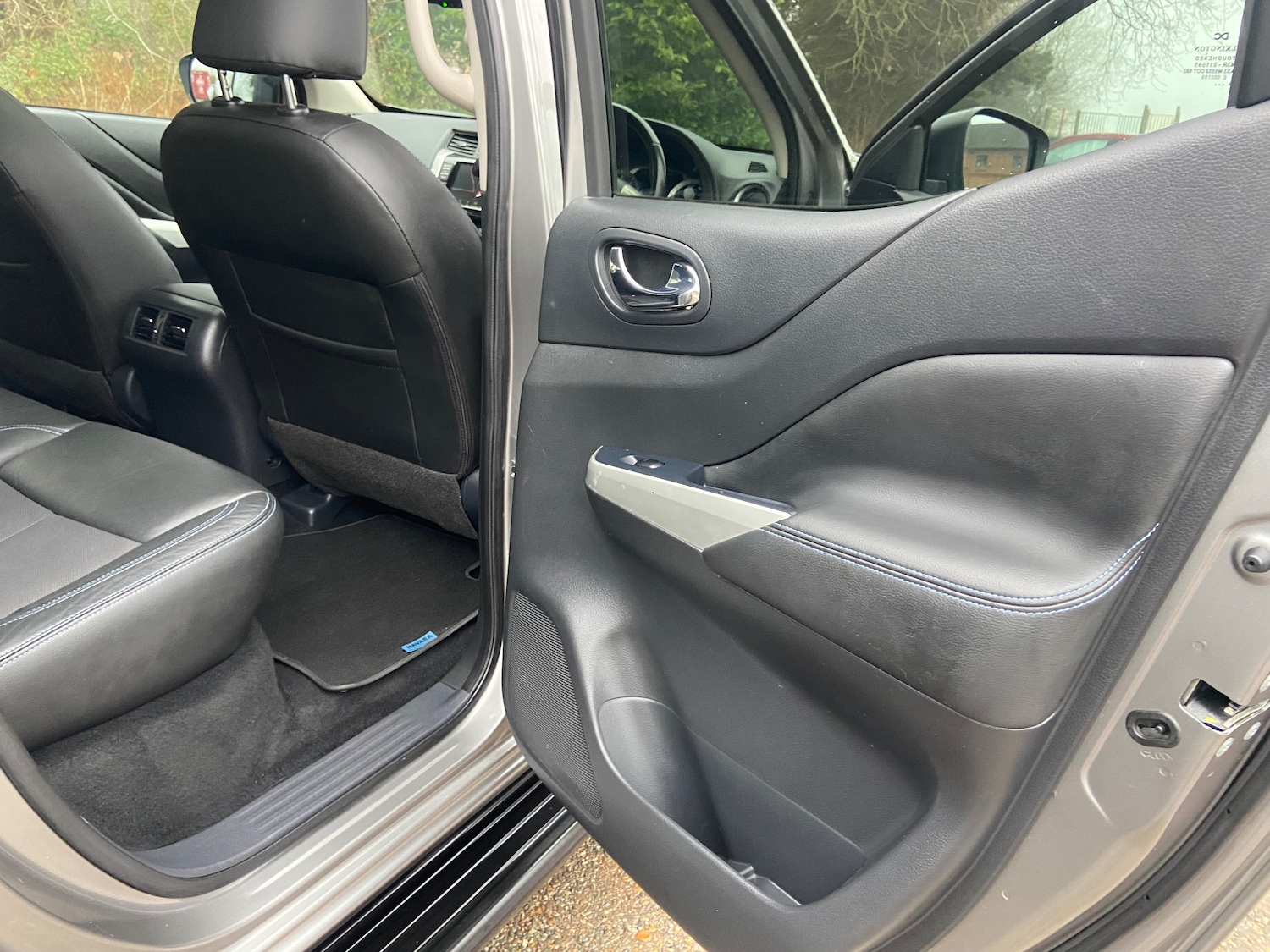 Used Nissan Navara 2020 for sale - 77106812: Photo 13