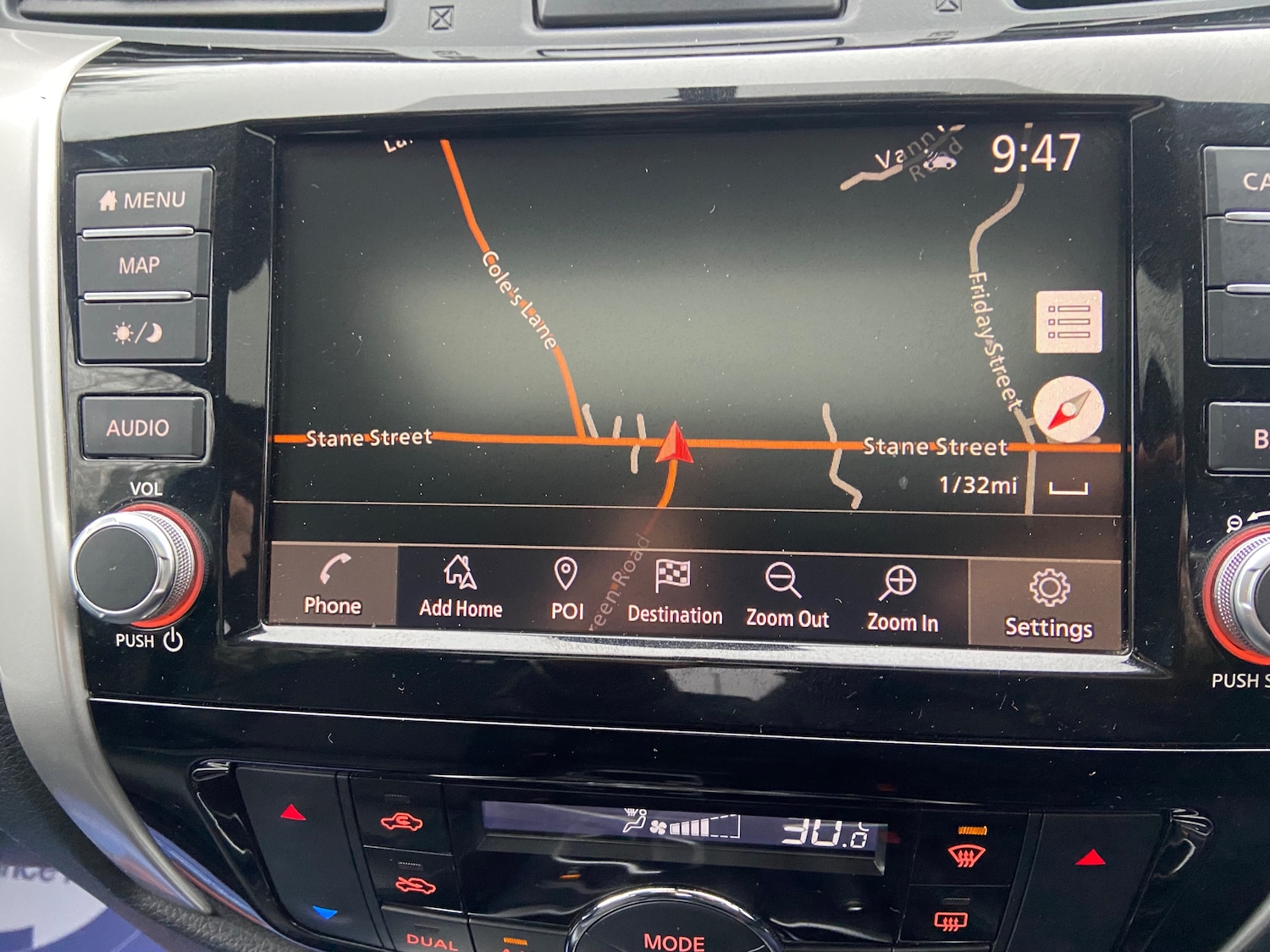 Used Nissan Navara 2020 for sale - 77106812: Photo 24