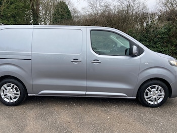 Used Vauxhall Vivaro 2020 for sale - 76909256: Photo
