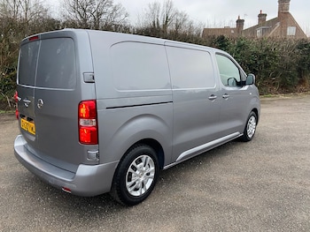 Used Vauxhall Vivaro 2020 for sale - 76909256: Photo