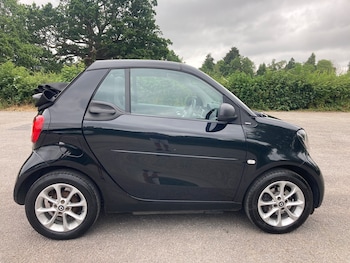 Used smart fortwo 2017 for sale - 75130162: Photo