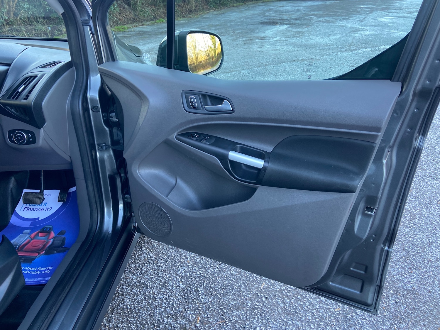 Used Ford Transit Connect 2020 for sale - 77037496: Photo 21