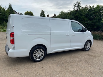 Used Vauxhall Vivaro 2023 for sale - 78545440: Photo