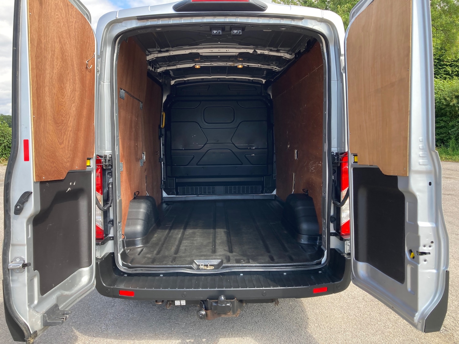 Used Ford Transit 2020 for sale - 77608097: Photo 24