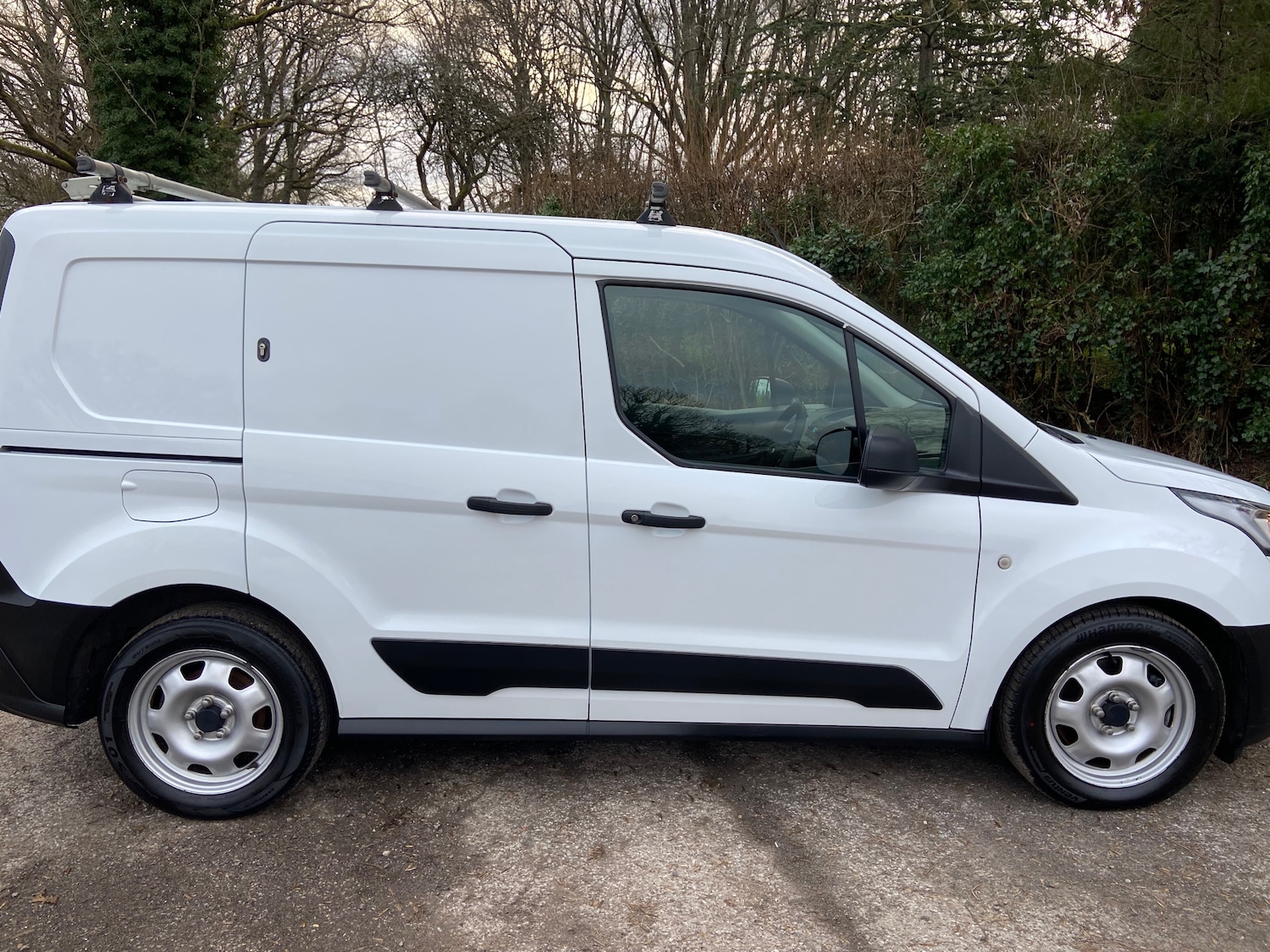 Used Ford Transit Connect 2021 for sale - 76957647: Photo 2