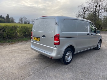Used Mercedes-Benz Vito 2020 for sale - 77916246: Photo