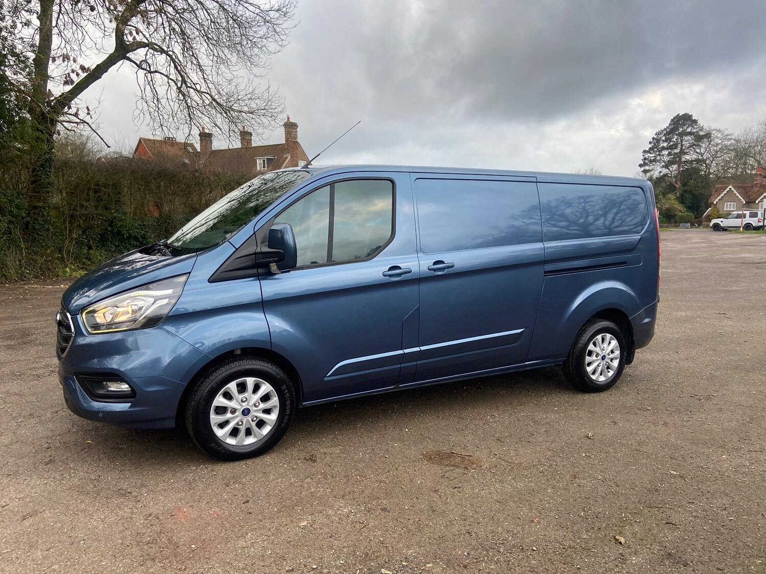 Used Ford Transit Custom 2019 for sale - 76767453: Photo 4