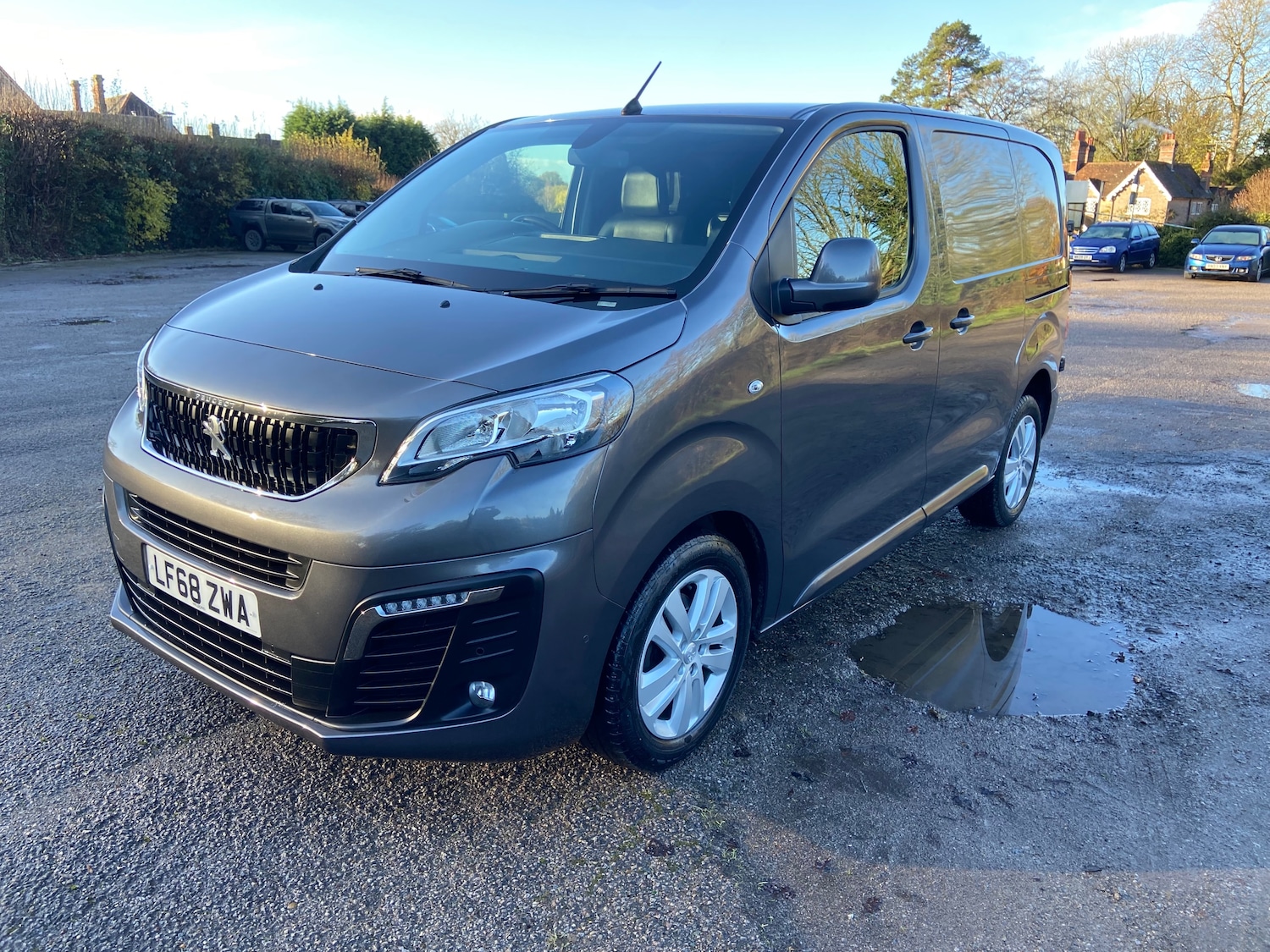 Used Peugeot Expert 2018 for sale - 76777402: Photo 3