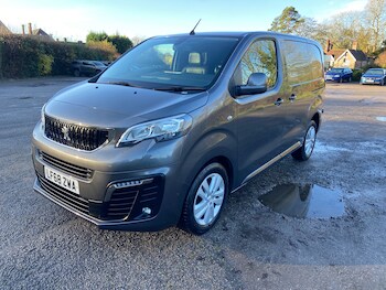 Used Peugeot Expert 2018 for sale - 76777402: Photo
