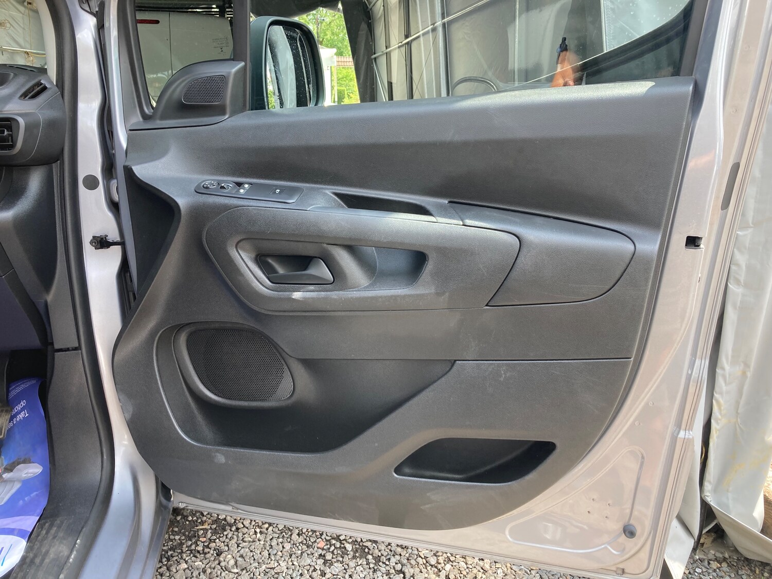 Vehicle 27