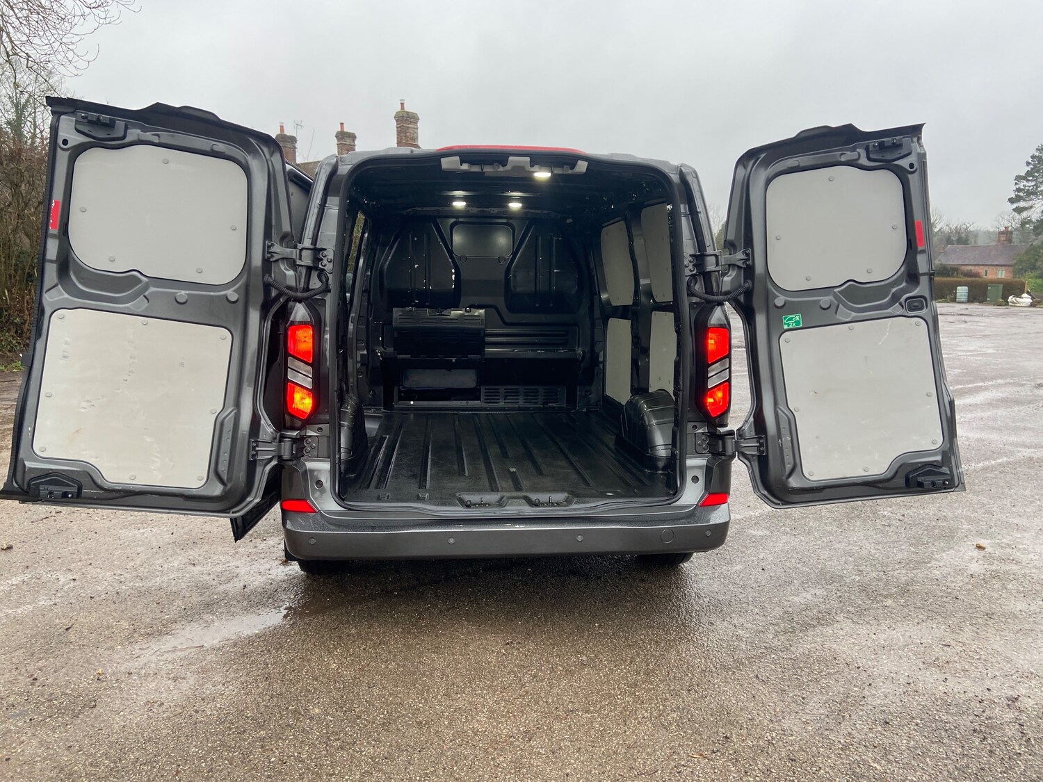 Used Ford Transit Custom 2024 for sale - 77195780: Photo 14