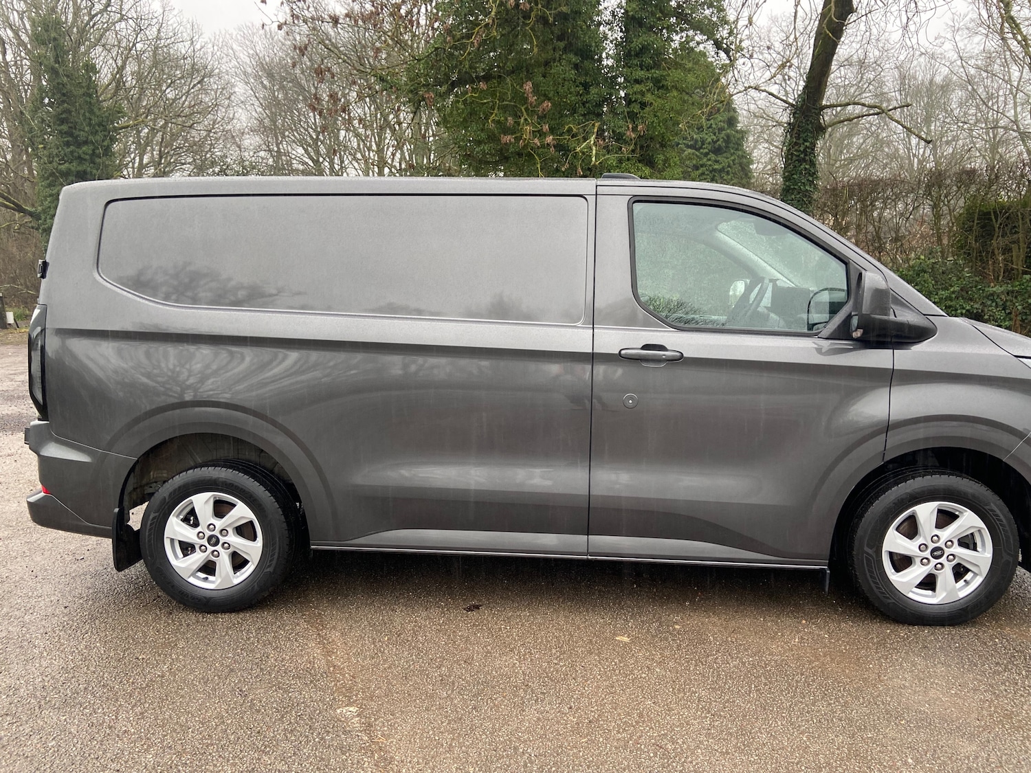 Used Ford Transit Custom 2024 for sale - 77195780: Photo 2