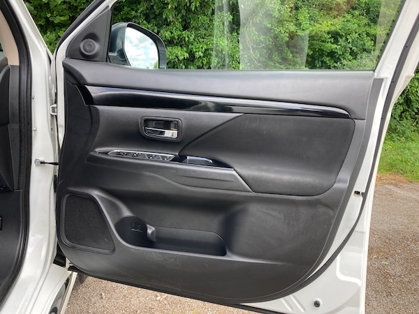 Used Mitsubishi Outlander 2020 for sale - 75130131: Photo 24