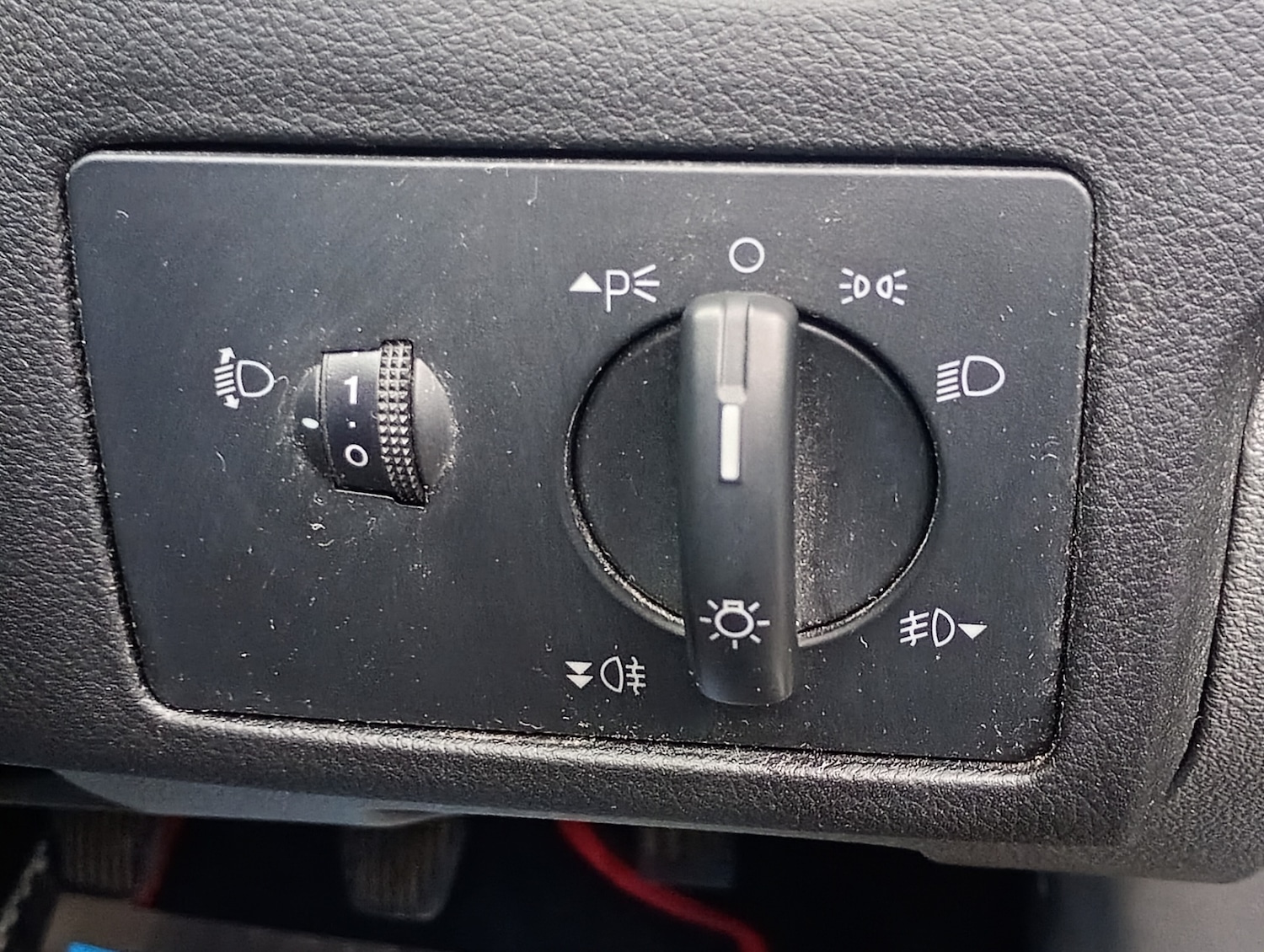 Used Ford Focus 2010 for sale - 77187269: Photo 11