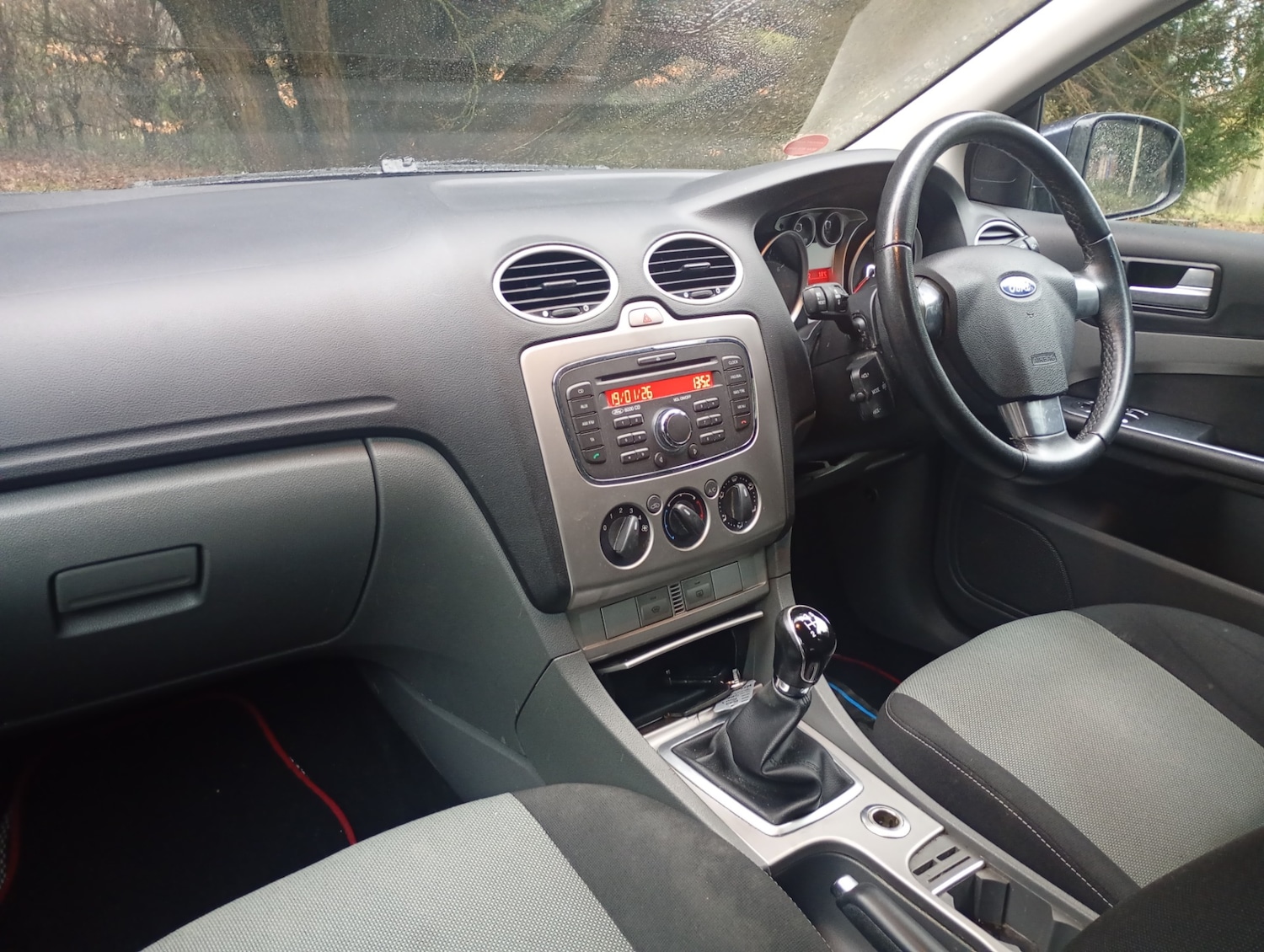 Used Ford Focus 2010 for sale - 77187269: Photo 3