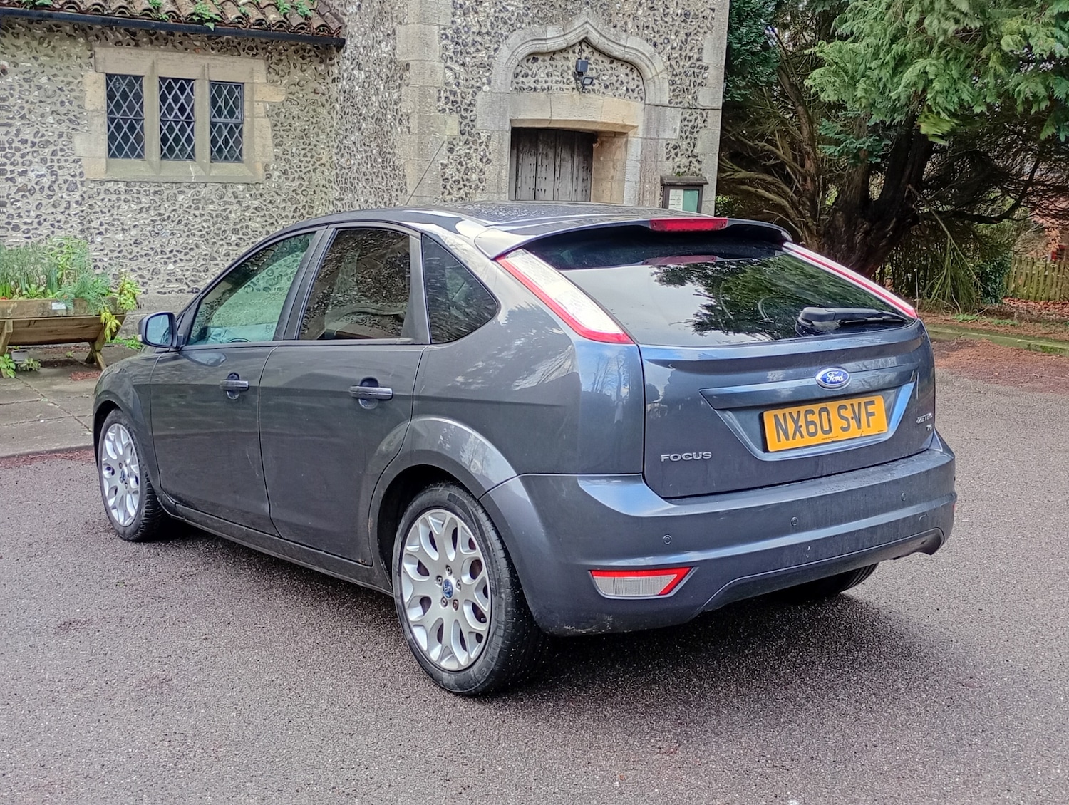 Used Ford Focus 2010 for sale - 77187269: Photo 6