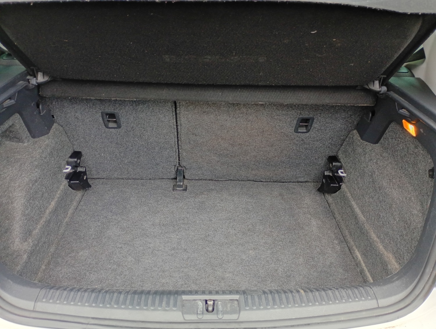 Used Volkswagen Polo 2013 for sale - 77187271: Photo 15