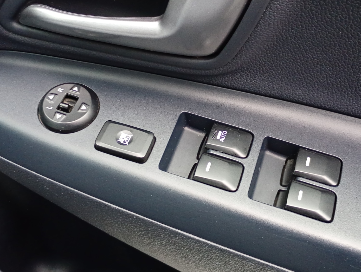 Used Kia Rio 2015 for sale - 76924170: Photo 23