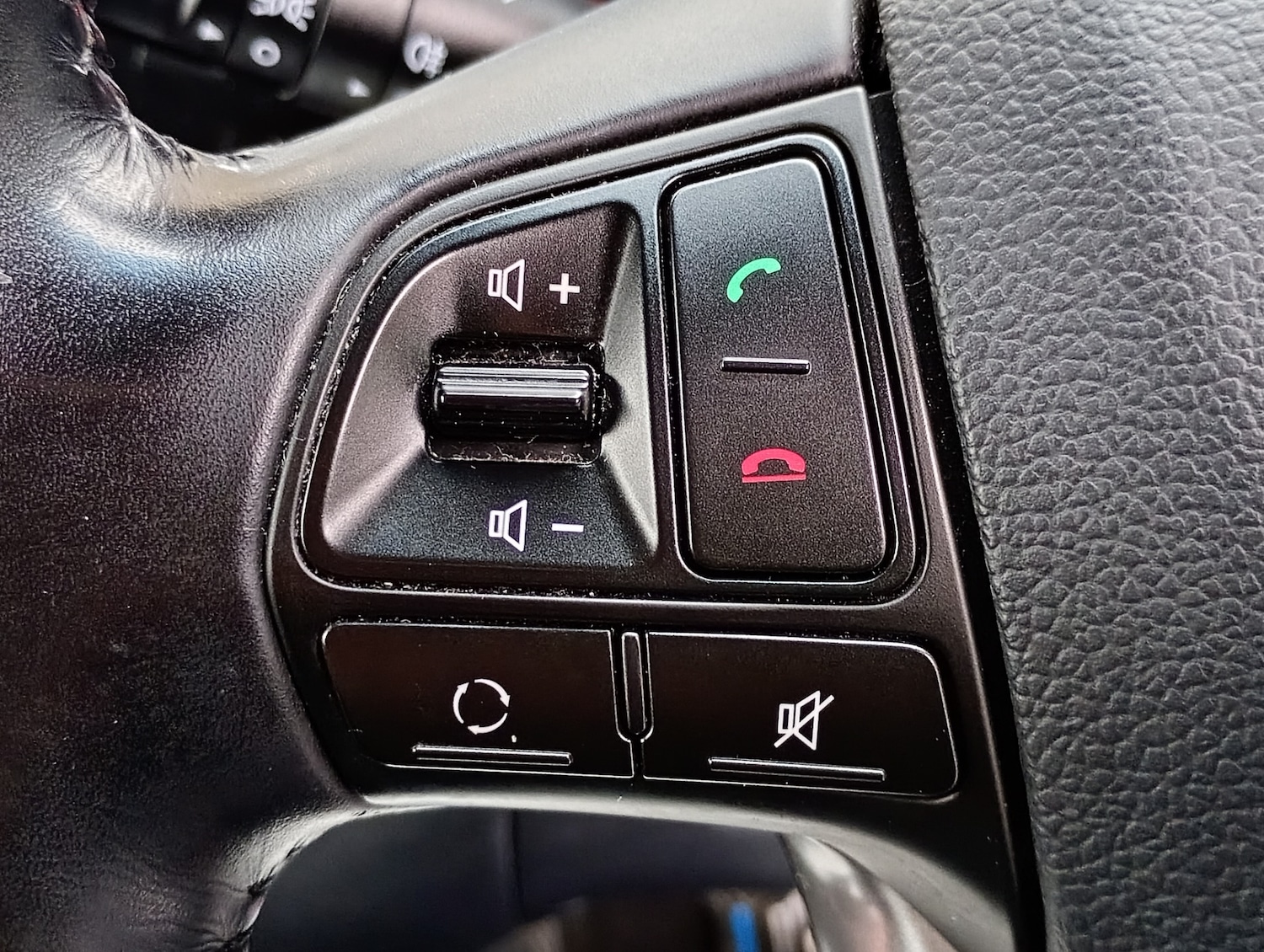 Used Kia Rio 2015 for sale - 76924170: Photo 25