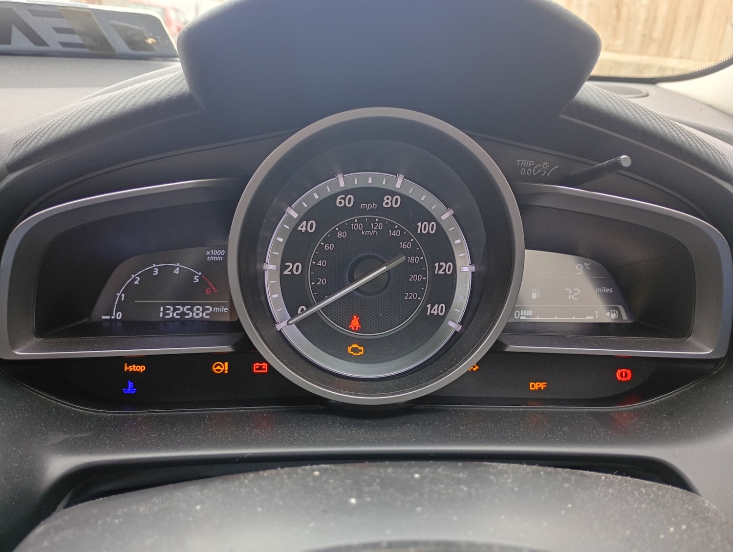 Used Mazda Mazda2 2015 for sale - 77187096: Photo 11