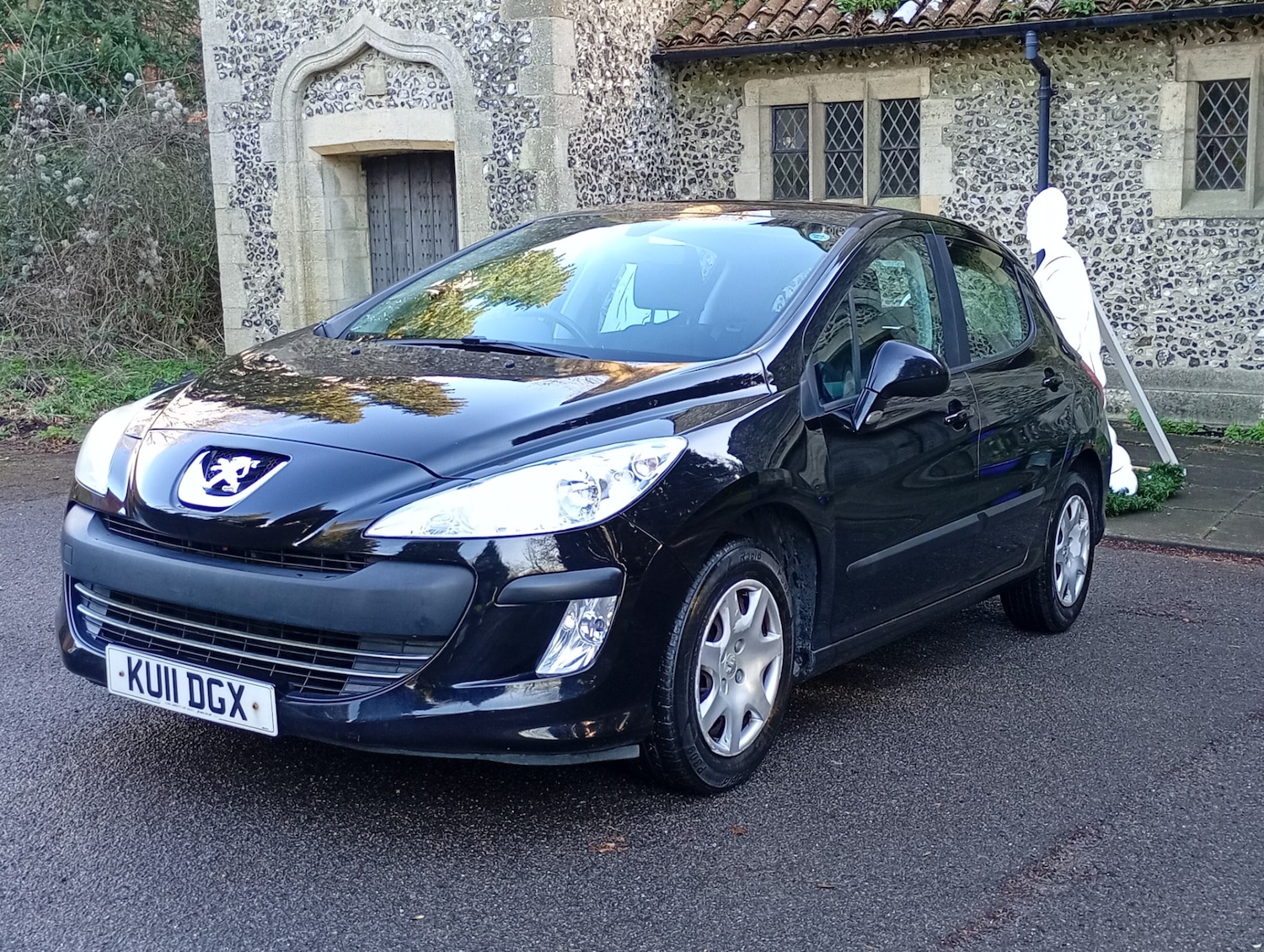 Used Peugeot 308 2011 for sale - 77129696: Photo 3