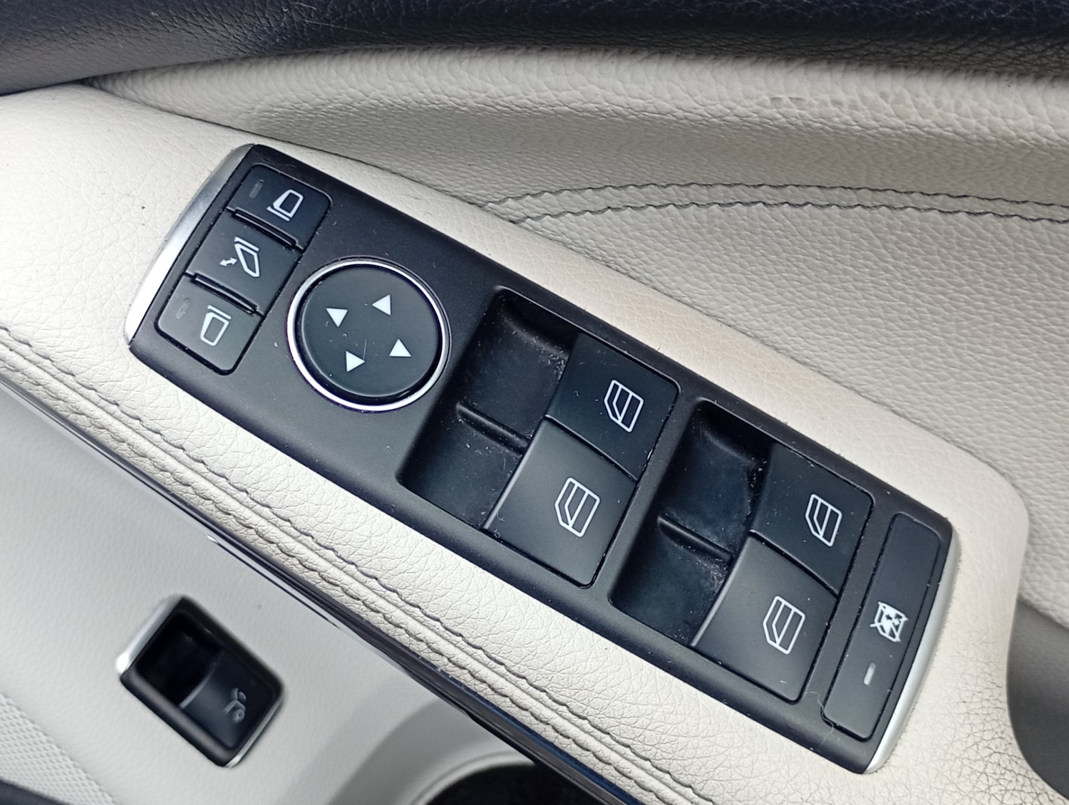 Used Mercedes-Benz GLA 2016 for sale - 77415047: Photo 23