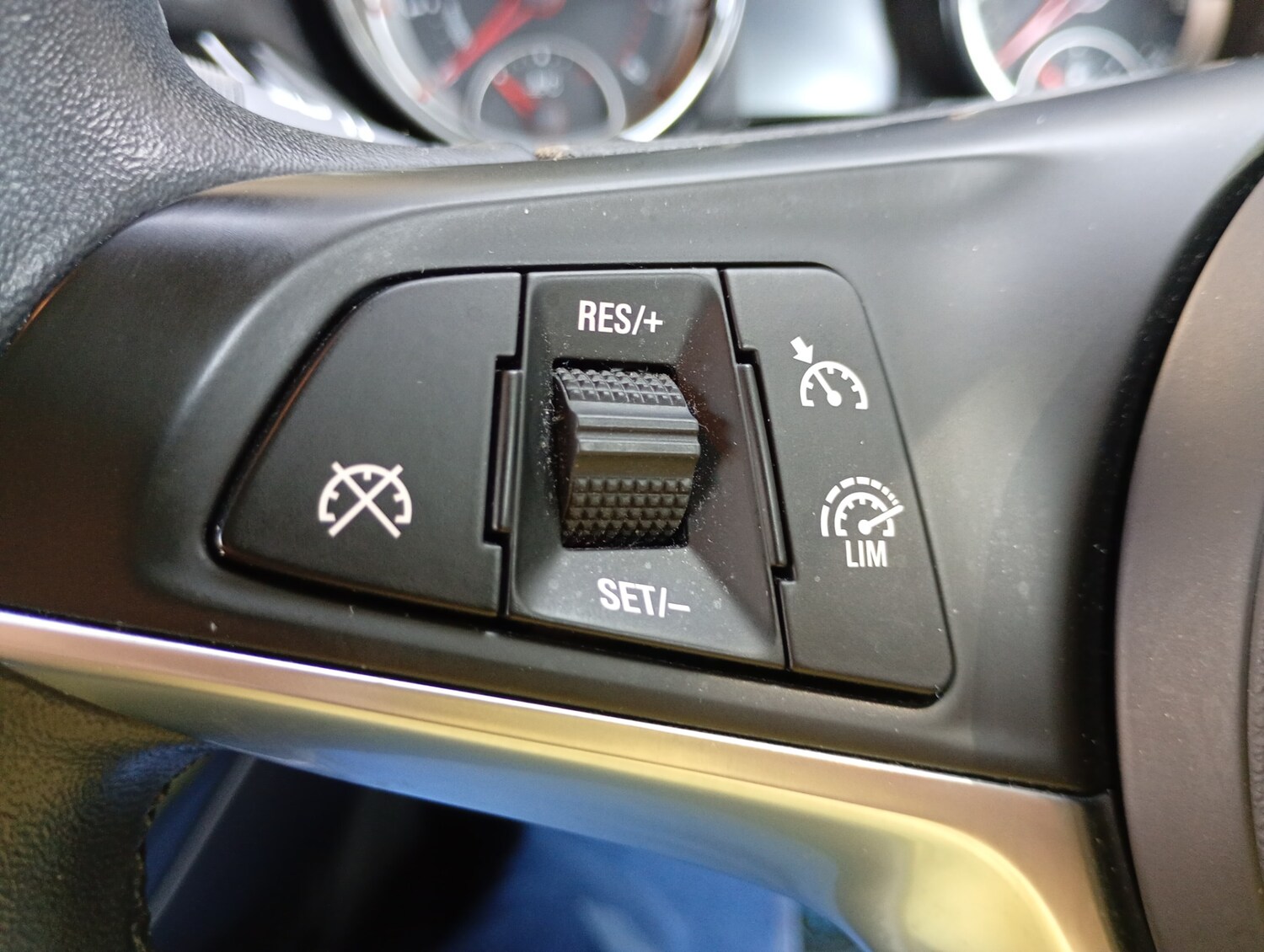 Used Vauxhall ADAM 2015 for sale - 78169158: Photo 21